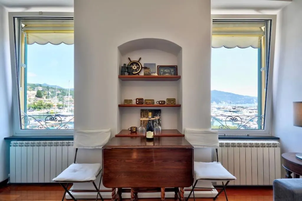 Apartment La Nicchia Sul Porto-Seaview, Walking To The Beach Santa Margherita Ligure Italy